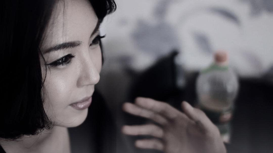 亚洲 欧美 bt后入40岁丰满亚洲与欧美文化交流下的BT领域探讨