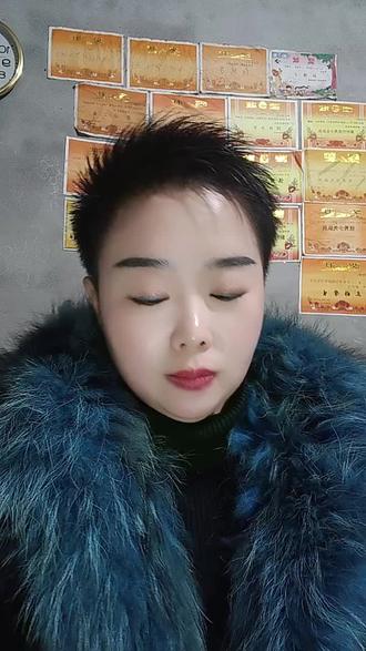亚洲成熟女人毛毛耸耸多探索亚洲成熟女性之美，毛毛耸耸的独特魅力