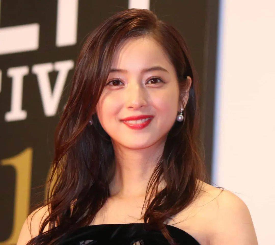佐佐木美优，璀璨的演艺之星-第2张图片