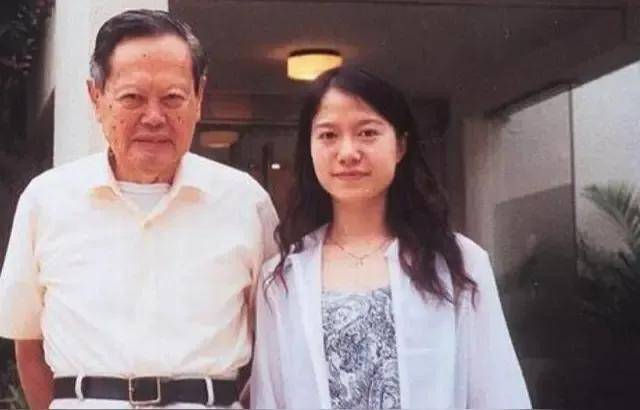 翁帆四岁宝宝的成长瞬间