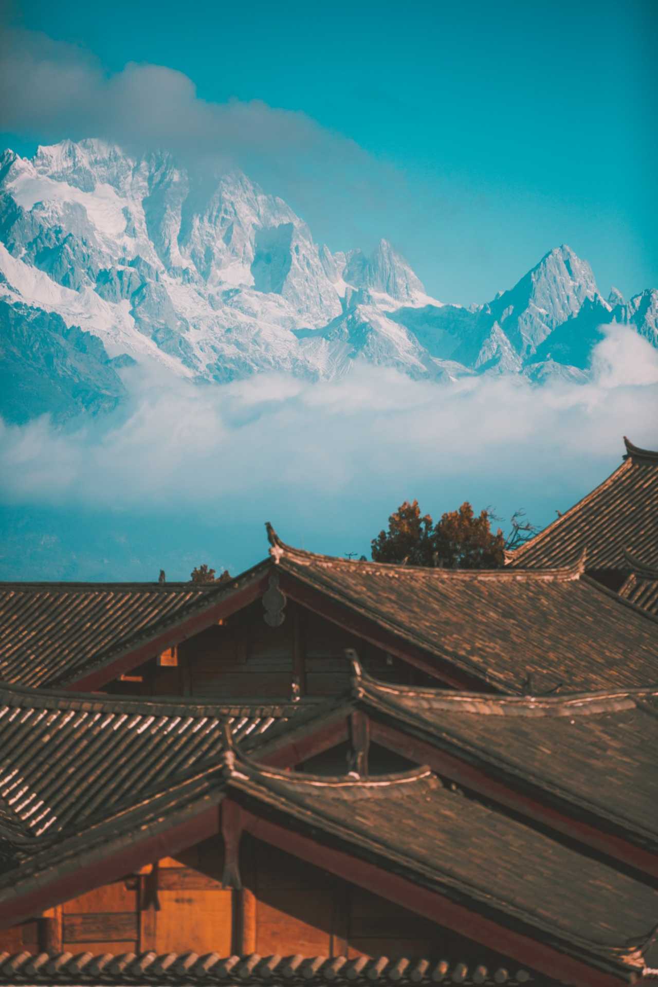 时光裂痕，岁月深处的痕迹