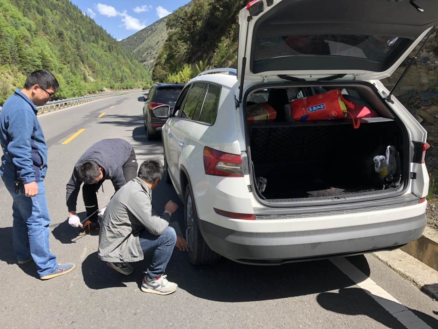 男男车车的车车网站推荐真人_第04集男性车车网站推荐，真实体验与安全选择