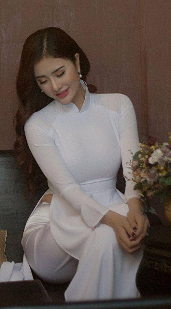 美女暴光视美女暴光，网络时代的美丽与隐私的探讨-第1张图片