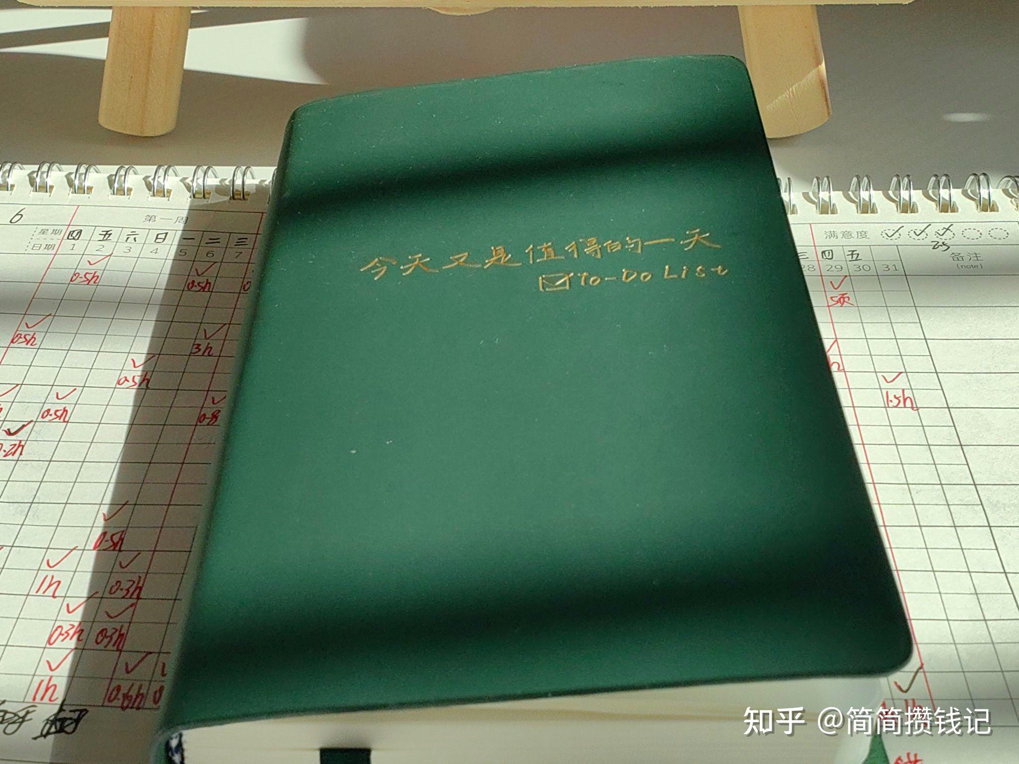 富二代短视烦app下载富二代短视烦app下载，理解与应对现代社会的消费观念与焦虑