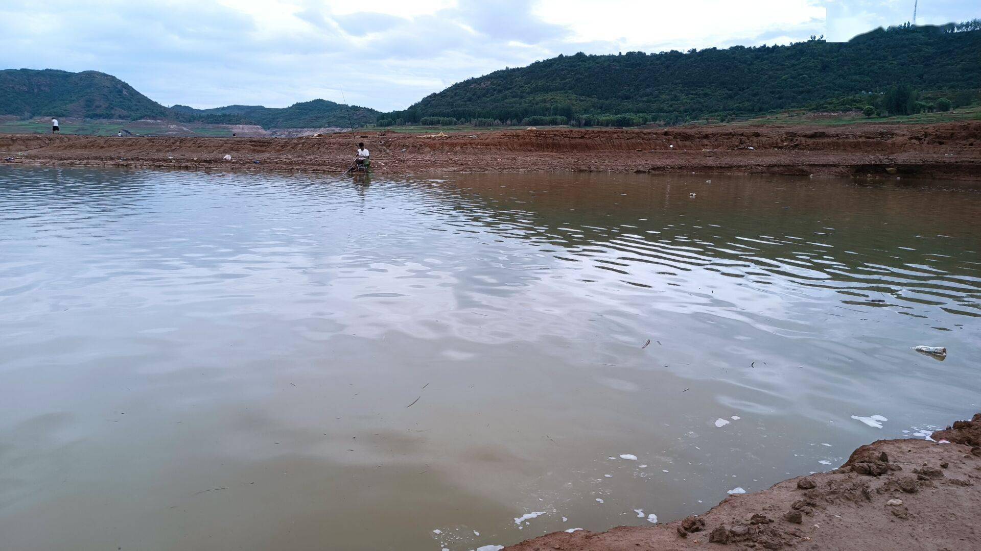 宝宝好涨水快流出来免费视频软件宝宝好涨水快流出的视频内容与健康探讨