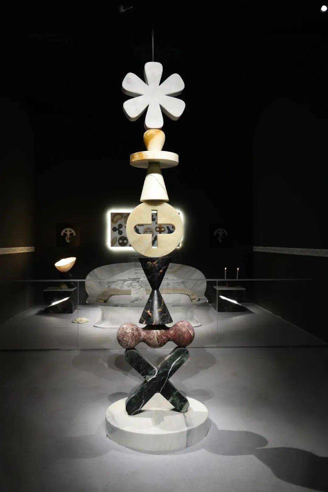 国产又粗又长又大精品A片国产影视作品探讨，粗犷、细腻与视觉盛宴的完美结合-第2张图片